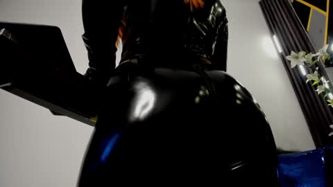 Snapshot of almma_ chatting on January 2025 08:11:02 PM ALMMA online show from January 2025 08:11:02 PM