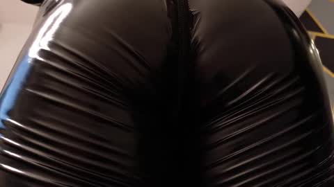 Snapshot of almma_ chatting on February 2025 10:18:02 PM ALMMA online show from February 2025 10:18:02 PM