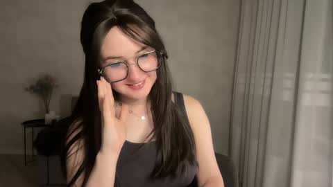 Anna online show from May 2026 08:58:01 PM