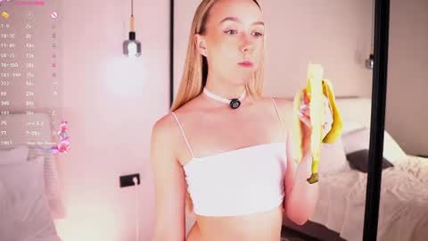 Lia online show from June 2026 02:34:01 AM