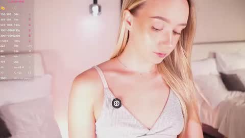 Lia online show from June 2026 01:43:01 AM