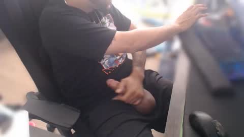 simplyfaded online show from October 2025 11:01:02 PM