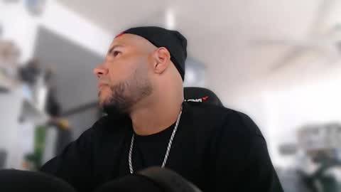 simplyfaded online show from October 2025 02:26:02 AM