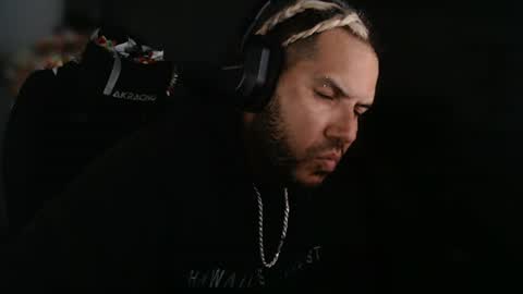 simplyfaded online show from August 2026 11:19:02 AM