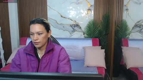 alonddra_tay online show from May 2026 11:40:02 AM