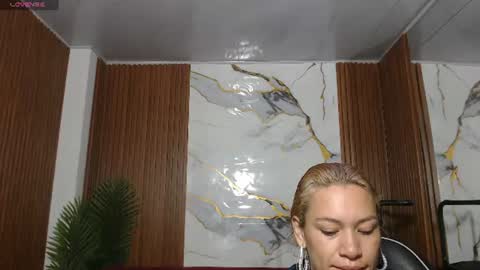 alonddra_tay online show from July 2026 11:34:02 AM