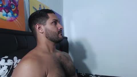 alonxoo online show from June 2026 10:09:02 PM