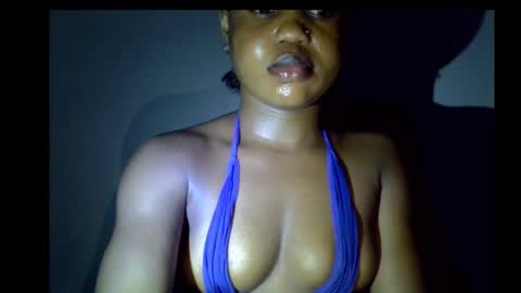 Snapshot of alosexy_bae chatting on November 2025 07:47:01 PM alo online show from November 2025 07:47:01 PM