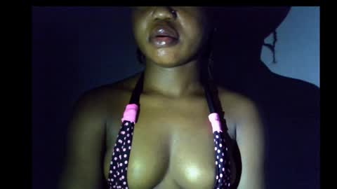 Snapshot of alosexy_bae chatting on November 2025 08:46:02 AM alo online show from November 2025 08:46:02 AM