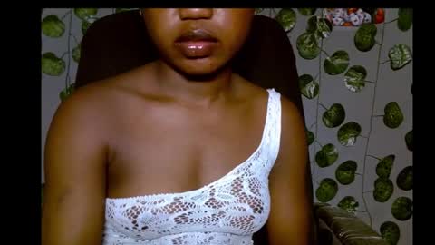 Snapshot of alosexy_bae chatting on January 2026 06:12:02 PM alo online show from January 2026 06:12:02 PM