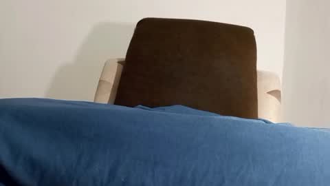 Snapshot of alotofcream chatting on February 2025 04:04:02 AM alotofcream4u online show from February 2025 04:04:02 AM