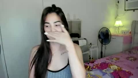 alovelydollnica online show from April 2026 12:24:02 AM