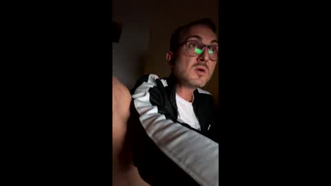 Snapshot of alpacinoishere chatting on April 2026 08:24:02 PM alpacinoishere online show from April 2026 08:24:02 PM