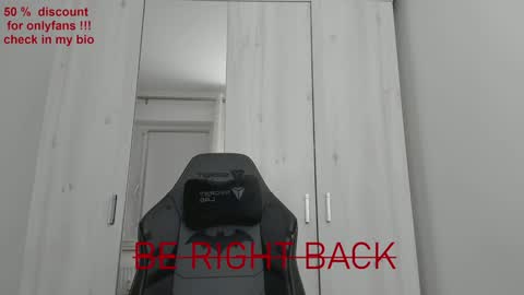 Snapshot of alphaboyfun chatting on January 2025 05:51:01 PM Andi online show from January 2025 05:51:01 PM