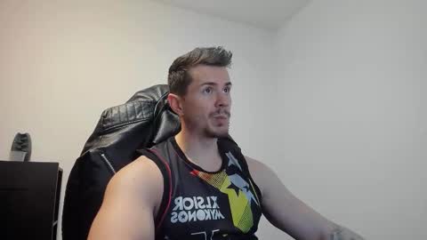 Snapshot of alphagodleatherking92 chatting on November 2025 03:37:02 PM LeatherMaster online show from November 2025 03:37:02 PM