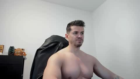 Snapshot of alphagodleatherking92 chatting on December 2025 08:43:01 AM LeatherMaster online show from December 2025 08:43:01 AM