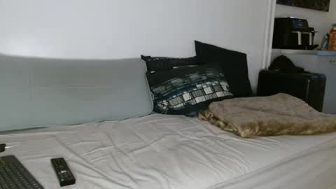 Snapshot of alphahung23 chatting on December 2025 07:38:02 AM alphahung23 online show from December 2025 07:38:02 AM