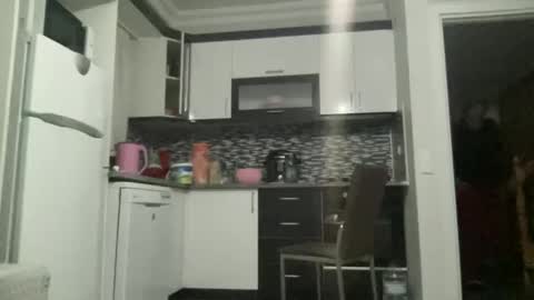 Snapshot of alphandre chatting on January 2025 06:51:01 PM AlphAndre online show from January 2025 06:51:01 PM