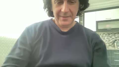 Snapshot of alphandre chatting on January 2025 10:32:01 AM AlphAndre online show from January 2025 10:32:01 AM