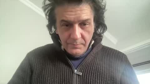 Snapshot of alphandre chatting on February 2025 06:31:01 AM AlphAndre online show from February 2025 06:31:01 AM