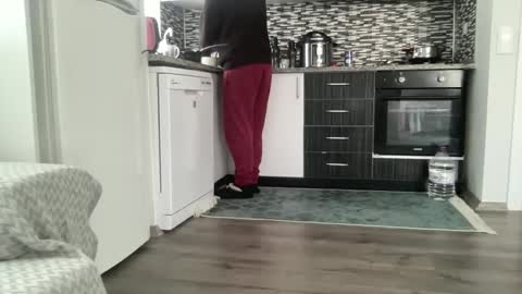 Snapshot of alphandre chatting on February 2025 08:15:02 AM AlphAndre online show from February 2025 08:15:02 AM