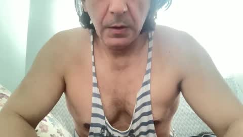 Snapshot of alphandre chatting on March 2025 07:08:02 AM AlphAndre online show from March 2025 07:08:02 AM