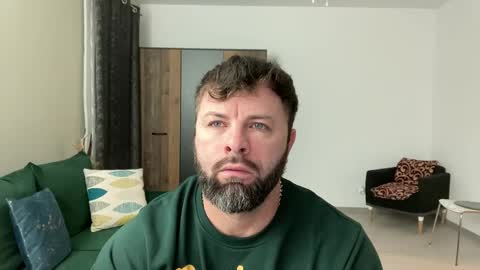 Jhonny online show from December 2024 03:47:02 AM