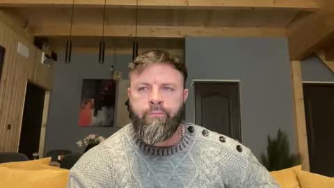 Jhonny online show from February 2026 04:10:02 AM