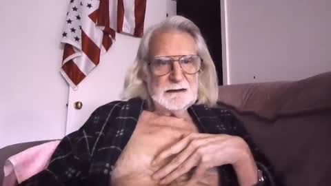 AlphaUniform online show from March 2026 02:53:02 PM