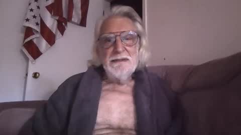 Snapshot of alphauniform chatting on July 2026 11:15:02 AM AlphaUniform online show from July 2026 11:15:02 AM