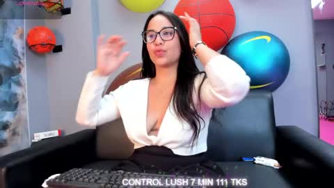 ALUNA  online show from May 2026 04:48:01 PM