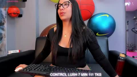 ALUNA  online show from May 2026 03:43:01 PM
