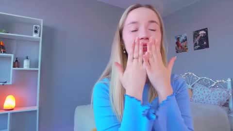 Amelia NEXT STREAM  online show from February 2025 01:49:02 PM