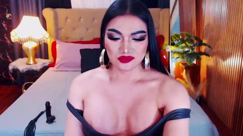 Alura Jhenson online show from May 2026 10:58:01 PM