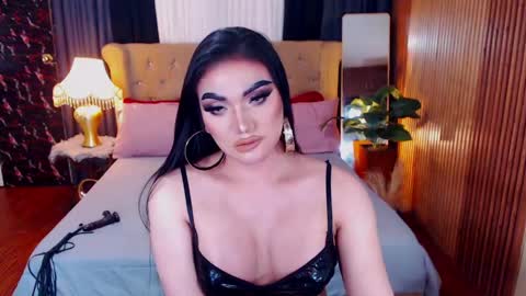 Alura Jhenson online show from May 2026 02:39:01 AM
