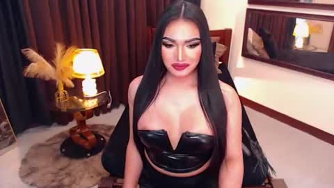 Alura Jhenson online show from June 2026 01:09:02 PM