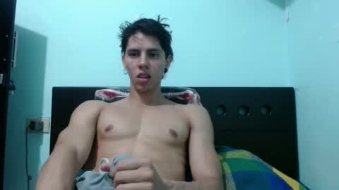 alvarodancer online show from October 2025 04:04:01 PM