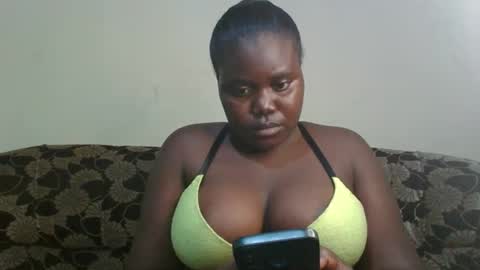 Snapshot of alyabeiby chatting on November 2025 05:24:01 PM alyabeiby online show from November 2025 05:24:01 PM