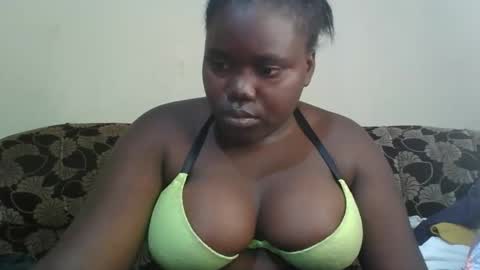 Snapshot of alyabeiby chatting on November 2025 05:29:01 AM alyabeiby online show from November 2025 05:29:01 AM