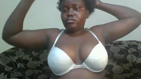 Snapshot of alyabeiby chatting on February 2026 08:29:02 AM alyabeiby online show from February 2026 08:29:02 AM