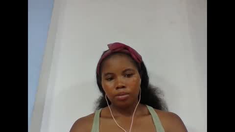 alydie7 online show from April 2026 05:59:01 PM