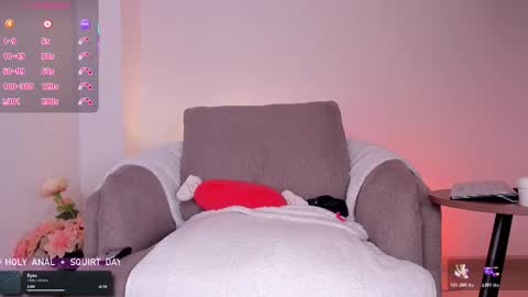 Aly Instg oficial alyjones  Lush and Domi love toys are on online show from January 2026 08:07:01 PM