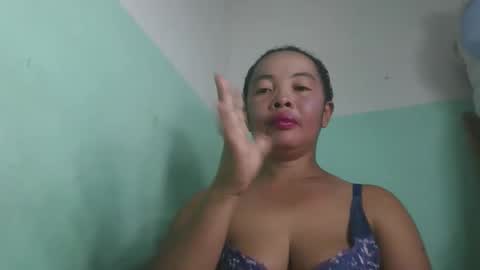 alypierette online show from April 2026 02:33:01 PM