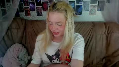 Snapshot of alysameow chatting on July 2026 05:22:01 PM Alysa 7GMT online show from July 2026 05:22:01 PM