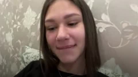 Snapshot of alysastuddiford chatting on July 2026 07:24:02 AM Alisa online show from July 2026 07:24:02 AM