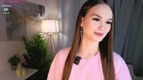 Snapshot of alyshaplescia chatting on May 2026 04:14:02 PM Mona online show from May 2026 04:14:02 PM
