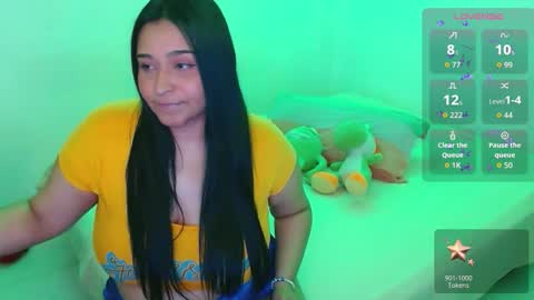 Snapshot of alyson_27 chatting on September 2025 05:23:02 AM Alyson online show from September 2025 05:23:02 AM