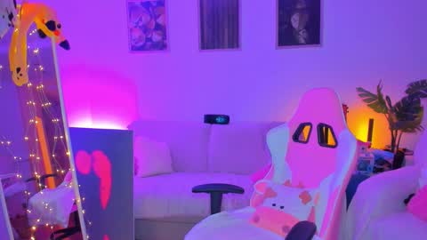 Snapshot of alyssa_smitt chatting on September 2025 10:55:01 PM alyssa_smitt online show from September 2025 10:55:01 PM