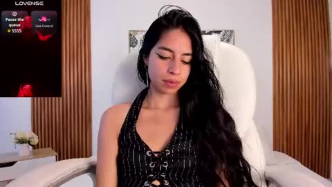 alyssabeauty_ online show from July 2026 07:10:02 PM