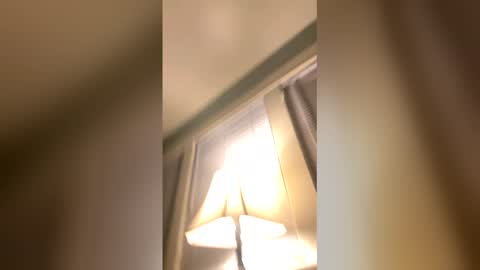 alyssathefairy online show from June 2026 04:59:01 AM